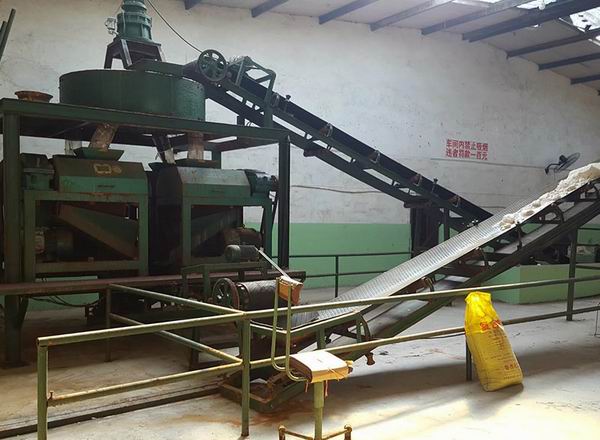 有機肥設備滾筒篩分機在工作中需注意的事項有哪些.jpg